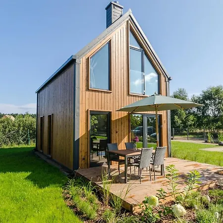 Feriehus Nice Home In Lubiatowo With Wifi And 2 Bedrooms *